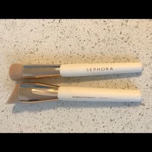 Set of two Sephora face brushes